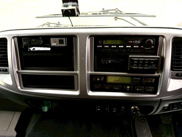 日野レンジャーアルミウイング中型（4t）[写真18]