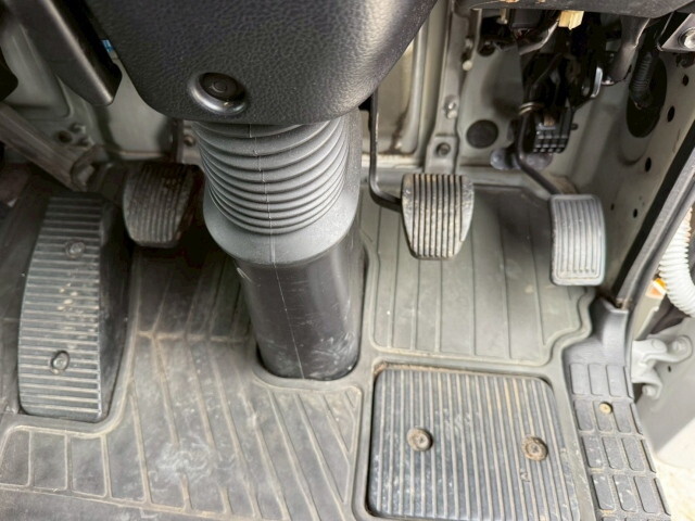 日野レンジャーアルミウイング中型（4t）[写真19]