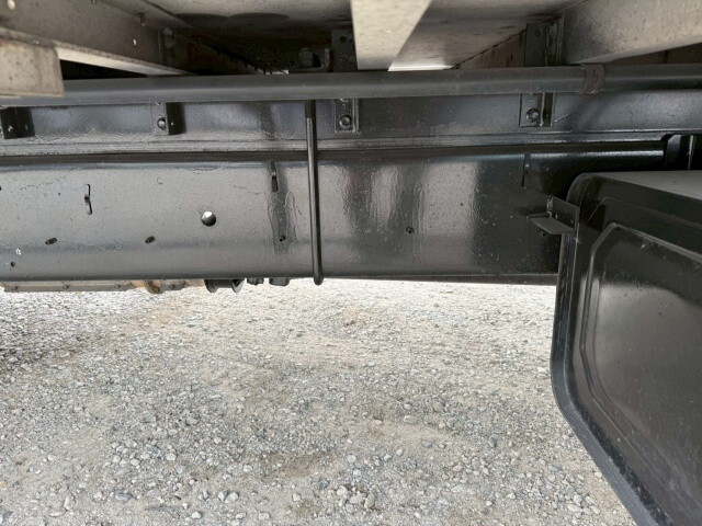 日野レンジャーアルミウイング中型（4t）[写真32]