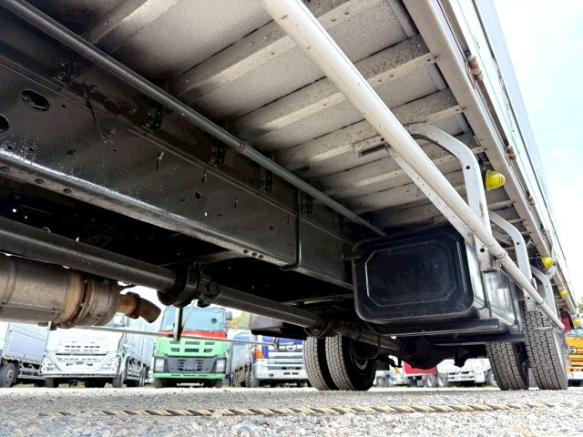 日野レンジャーアルミウイング中型（4t）[写真33]