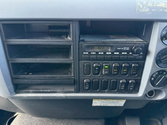 三菱ふそうファイターアルミウイング中型（4t）[写真17]