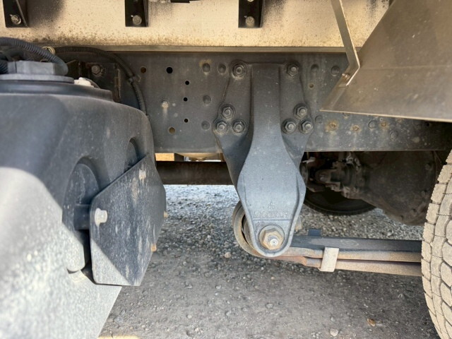 三菱ふそうファイターアルミウイング中型（4t）[写真30]