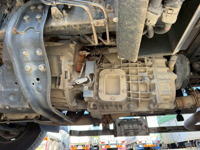 三菱ふそうファイターアルミウイング中型（4t）[写真34]