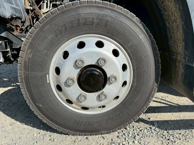 三菱ふそうファイターアルミウイング中型（4t）[写真39]