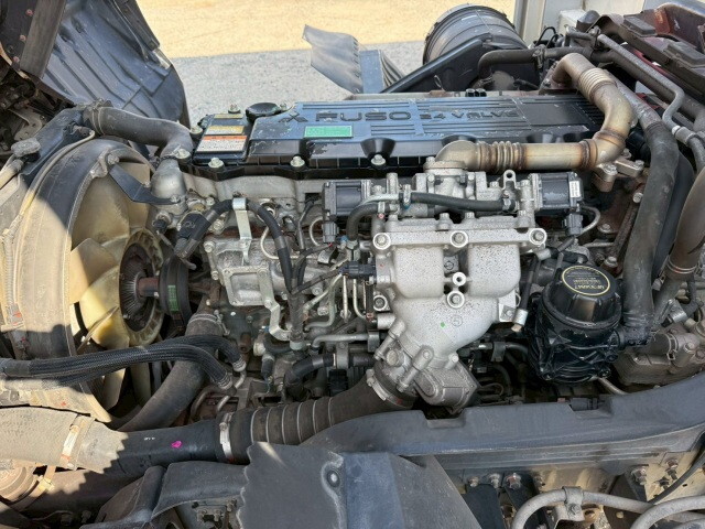 三菱ふそうファイターアルミウイング中型（4t）[写真40]