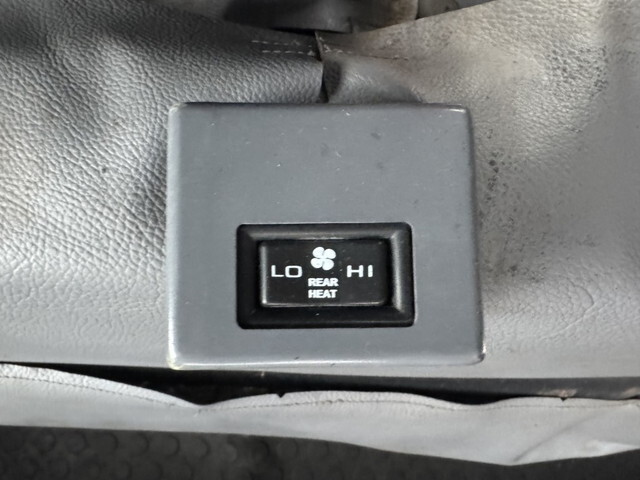 三菱ふそうキャンターダブルキャブ・ダンプ小型（2t・3t）[写真21]