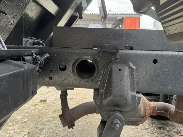 三菱ふそうキャンターダブルキャブ・ダンプ小型（2t・3t）[写真27]