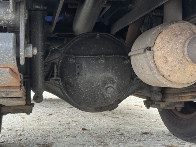 三菱ふそうキャンターダブルキャブ・ダンプ小型（2t・3t）[写真39]