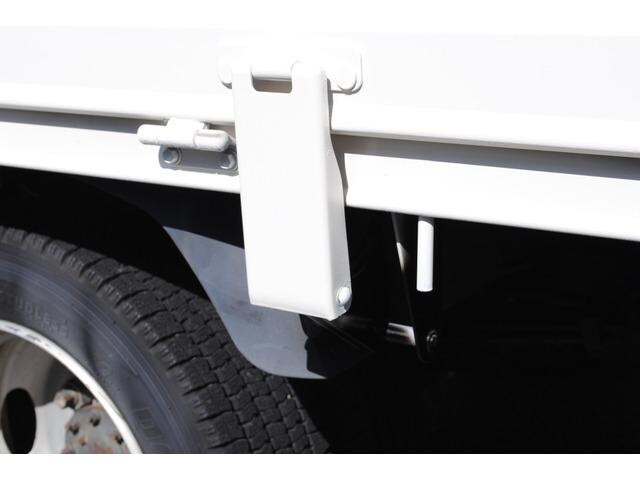 日野デュトロ平ボディ小型（2t・3t）[写真12]