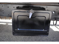 日野デュトロ平ボディ小型（2t・3t）[写真17]