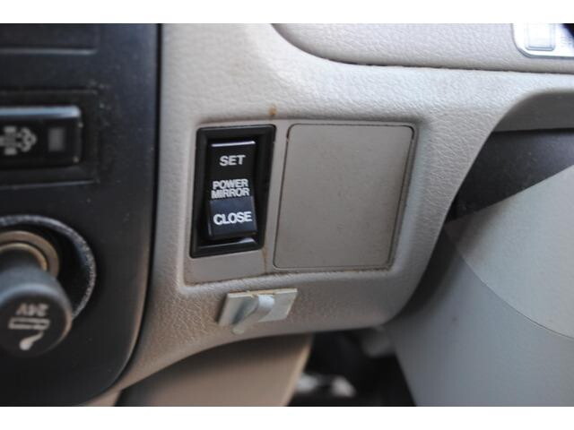 日野デュトロ平ボディ小型（2t・3t）[写真32]