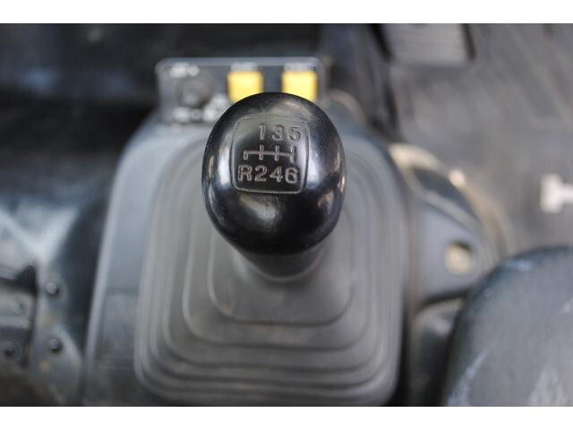 日野レンジャーダンプ中型（4t）[写真36]