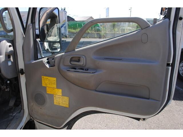 日野デュトロダンプ小型（2t・3t）[写真26]