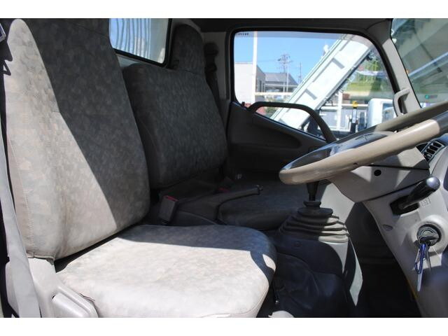 日野デュトロダンプ小型（2t・3t）[写真28]