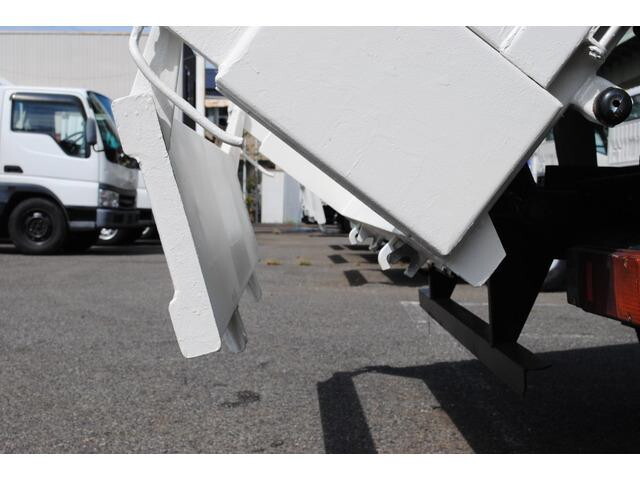 日野デュトロダンプ小型（2t・3t）[写真14]