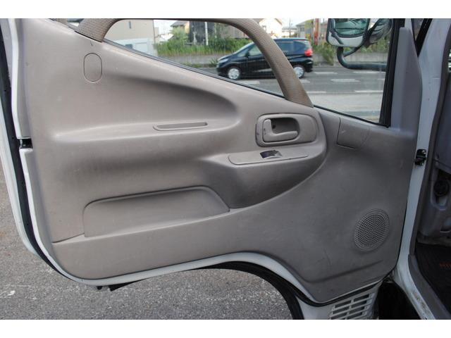 日野デュトロダンプ小型（2t・3t）[写真28]