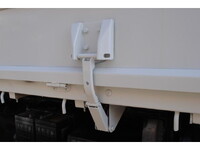 いすゞエルフクレーン3段小型（2t・3t）[写真16]