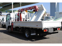 いすゞエルフクレーン3段小型（2t・3t）[写真02]