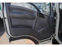 いすゞエルフクレーン3段小型（2t・3t）[写真31]