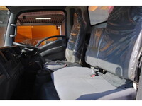 いすゞエルフクレーン3段小型（2t・3t）[写真32]