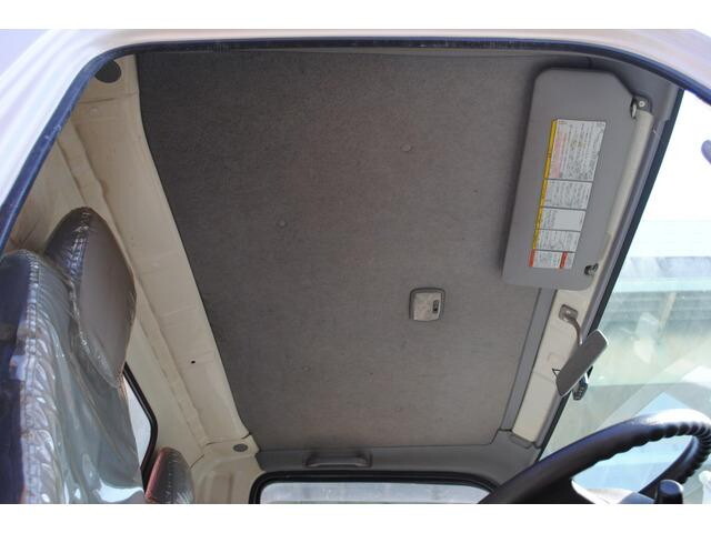 いすゞエルフクレーン3段小型（2t・3t）[写真32]