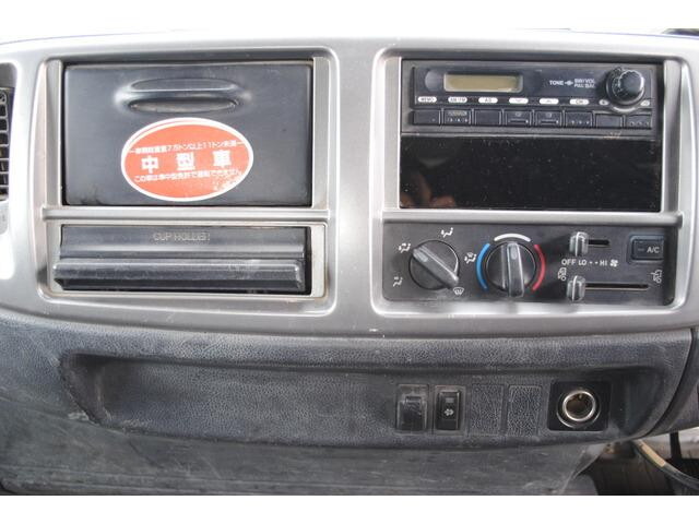 日野レンジャーダンプ中型（4t）[写真33]