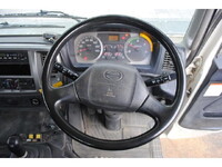 日野レンジャーダンプ中型（4t）[写真35]