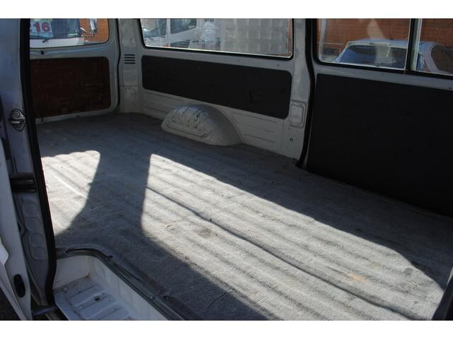 マツダボンゴ移動販売車小型（2t・3t）[写真10]