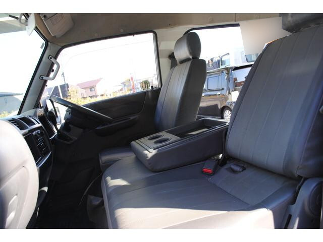 マツダボンゴ移動販売車小型（2t・3t）[写真25]