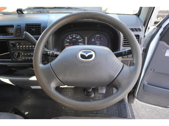 マツダボンゴ移動販売車小型（2t・3t）[写真31]