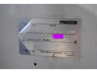 マツダボンゴ移動販売車小型（2t・3t）[写真34]