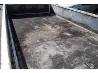 日産アトラス平ボディ小型（2t・3t）[写真14]