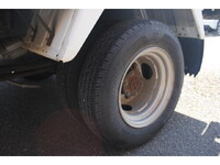 日産アトラス平ボディ小型（2t・3t）[写真22]