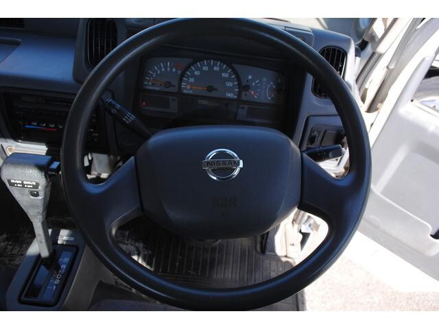 日産アトラス平ボディ小型（2t・3t）[写真36]