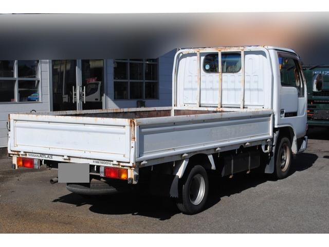 日産アトラス平ボディ小型（2t・3t）[写真04]