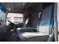 日野レンジャーコンテナ専用車増トン（6t・8t）[写真27]