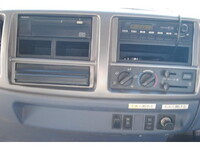 日野レンジャーコンテナ専用車増トン（6t・8t）[写真30]