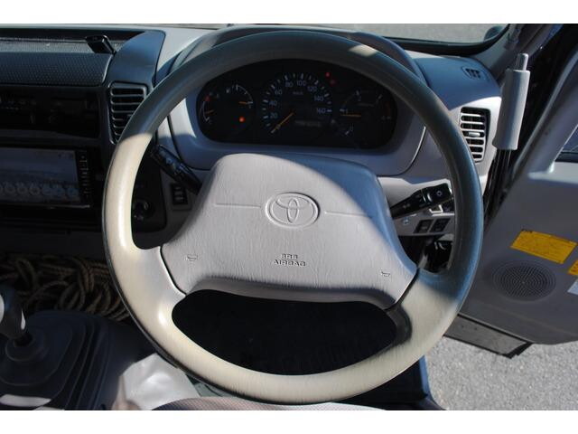 トヨタトヨエースキャリアカー小型（2t・3t）[写真35]