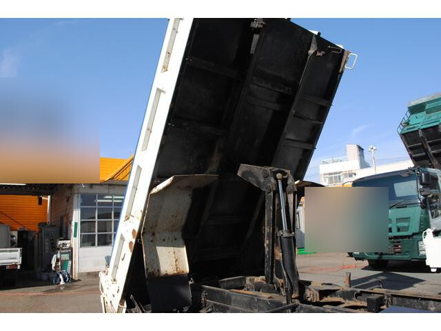 いすゞフォワードダンプ中型（4t）[写真09]