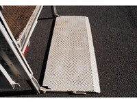 日産バネット平ボディ小型（2t・3t）[写真14]