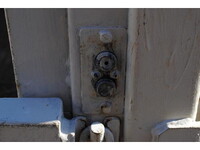 日産バネット平ボディ小型（2t・3t）[写真16]