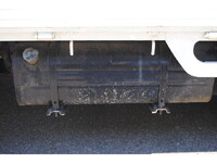 日産バネット平ボディ小型（2t・3t）[写真17]