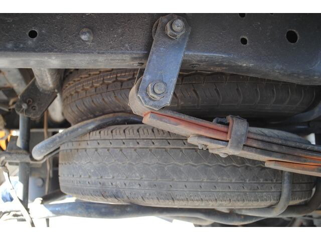 日産バネット平ボディ小型（2t・3t）[写真20]