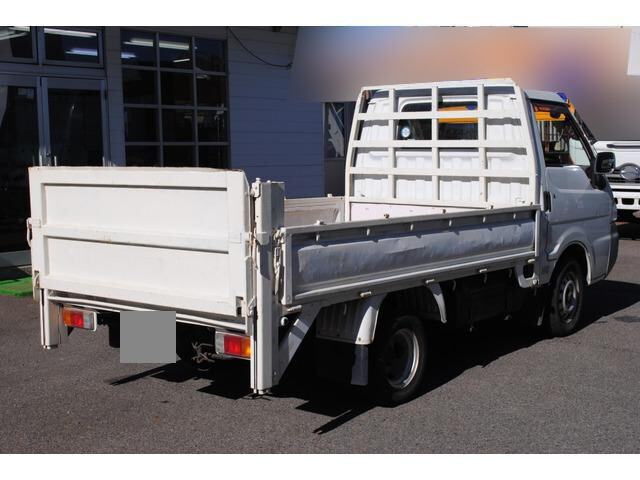 日産バネット平ボディ小型（2t・3t）[写真04]