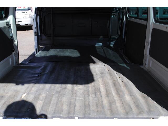 マツダボンゴバン小型（2t・3t）[写真16]