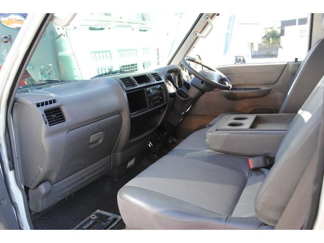 マツダボンゴバン小型（2t・3t）[写真24]