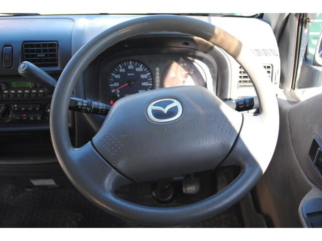 マツダボンゴバン小型（2t・3t）[写真32]