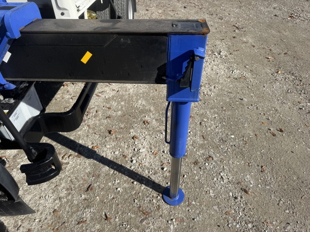 トヨタダイナクレーン3段小型（2t・3t）[写真15]