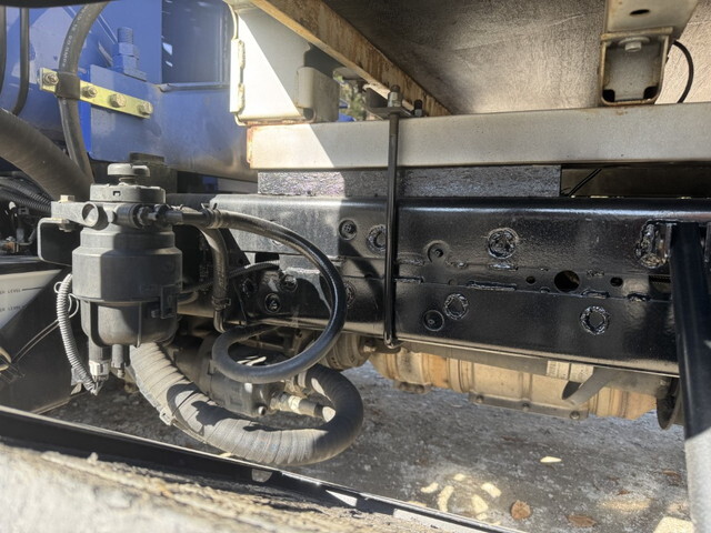 トヨタダイナクレーン3段小型（2t・3t）[写真33]