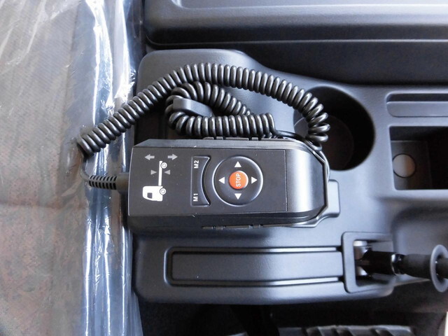 三菱ふそうファイターアルミウイング中型（4t）[写真23]